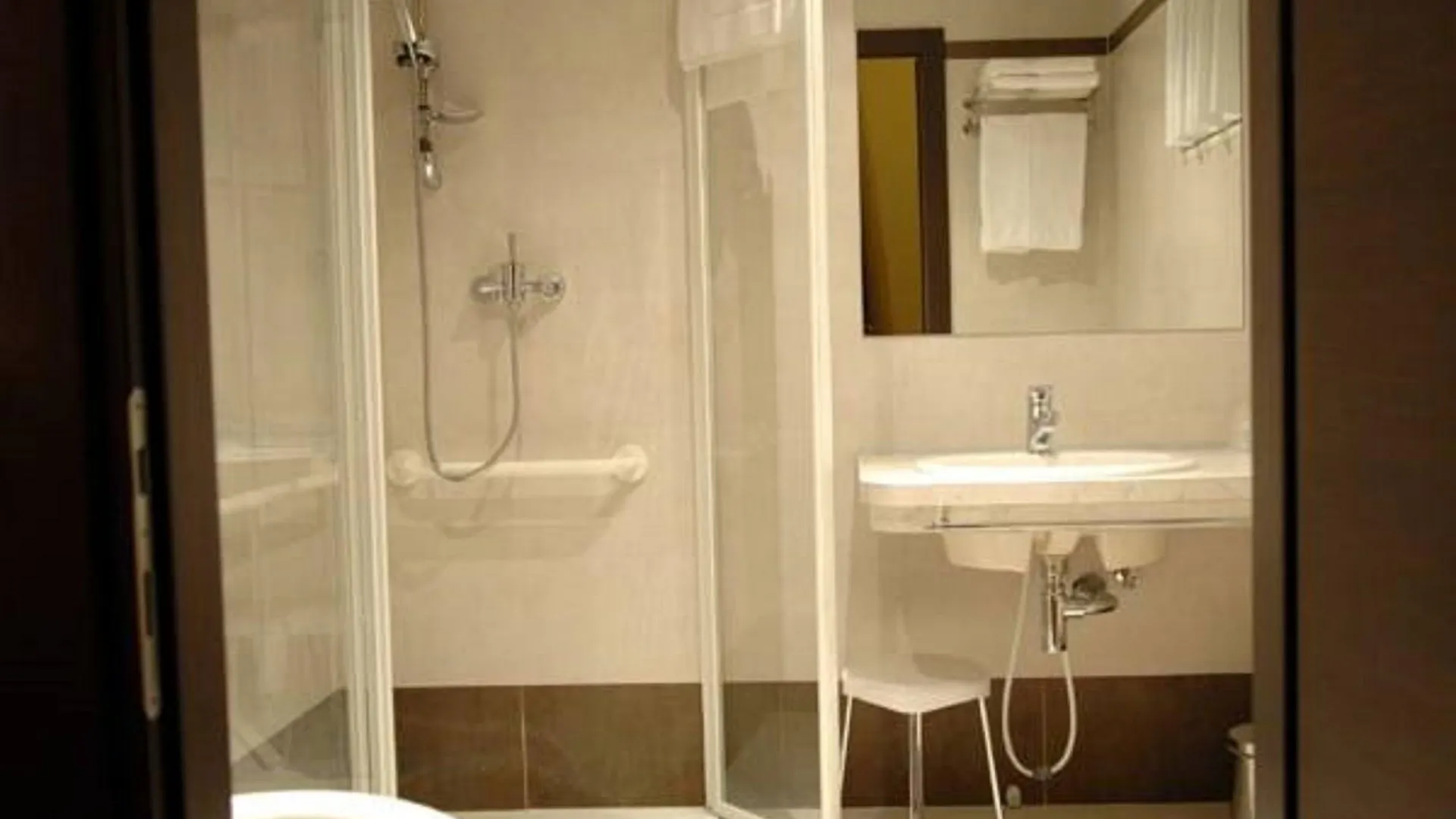 Hotel Alveri Mestre 3*,  Itália