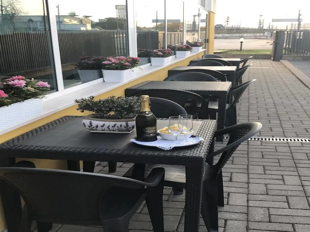 阿尔维瑞酒店 梅斯特雷